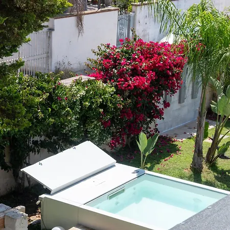 Leonardo - Room, Pool & Restaurant Oda ve Kahvaltı San Foca