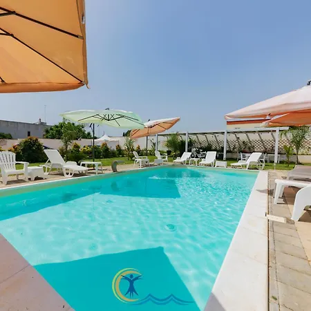 Leonardo - Room, Pool & Restaurant