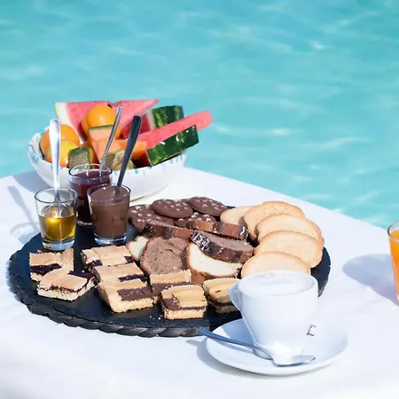 Leonardo - Room, Pool & Restaurant * San Foca