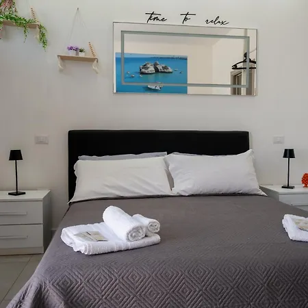 Leonardo - Room, Pool & Restaurant