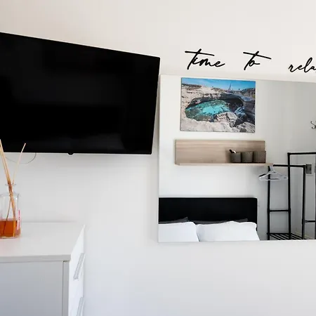 ベッド・アンド・ブレックファスト Leonardo - Room, Pool & Restaurant